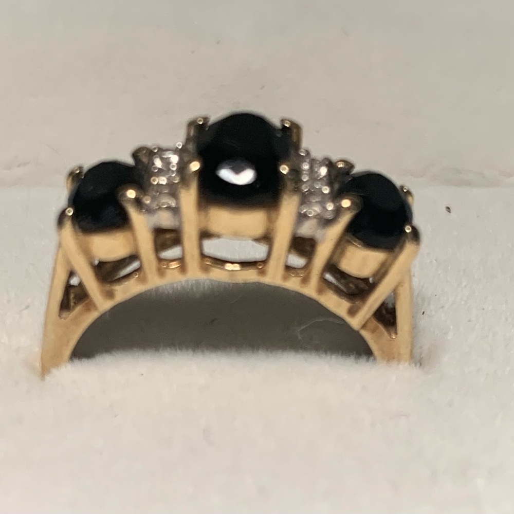 Engagement! Mother's Day! Anniversary! Gorgeous Onyx & Diamond 14K ring 6.5
